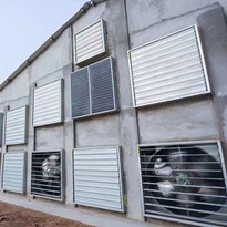 某源养殖棚风机安装