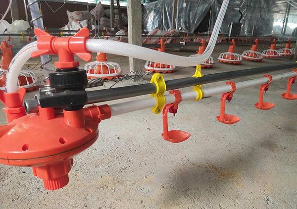 肉鸡平养饮水线